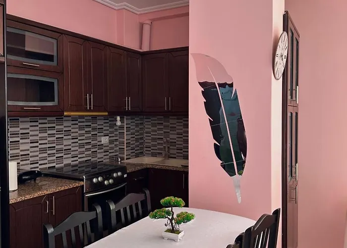 Esmeralda Apartment *