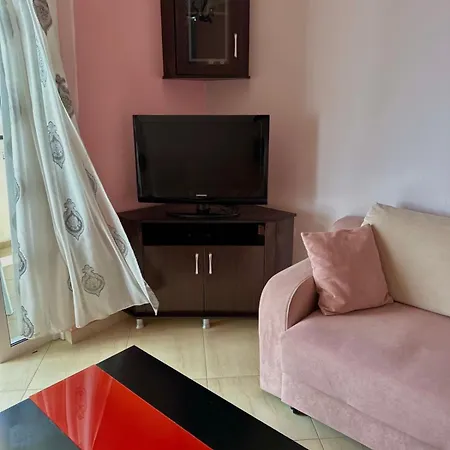 Esmeralda Apartamento Sarandë