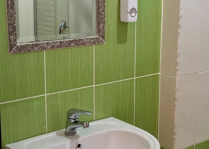 Esmeralda * Sarandë